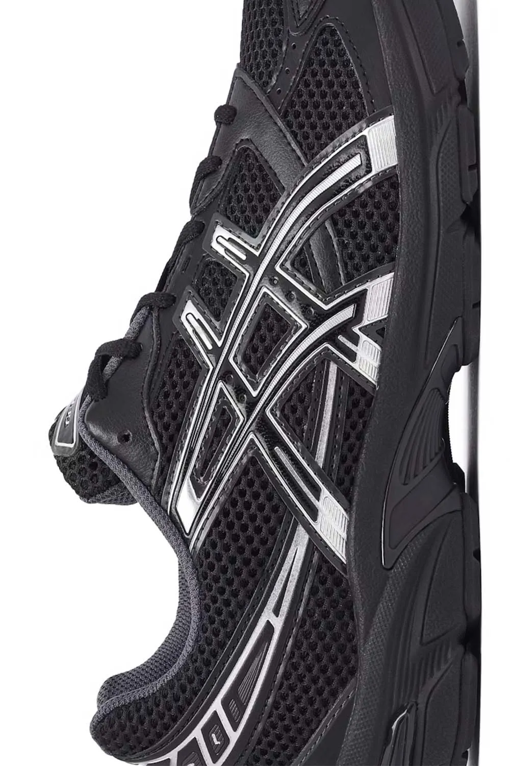 Asics Gel 1130 Running Shoes - Black/Pure Silver - Comfort and Performance Sneakers for Men/Women