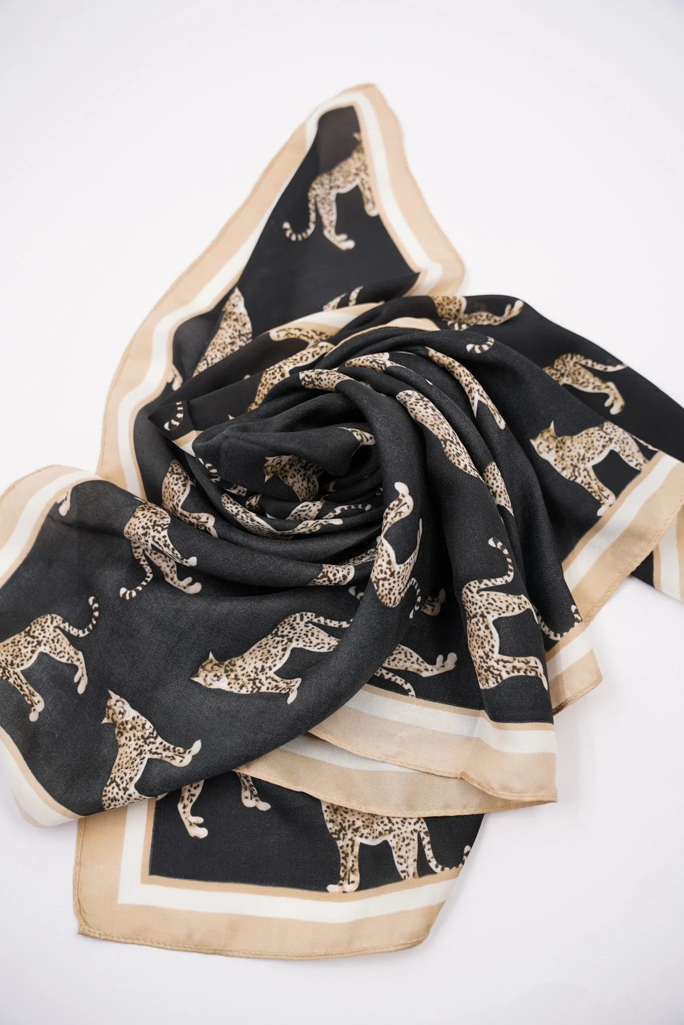 Black Cheetah Neck Scarf