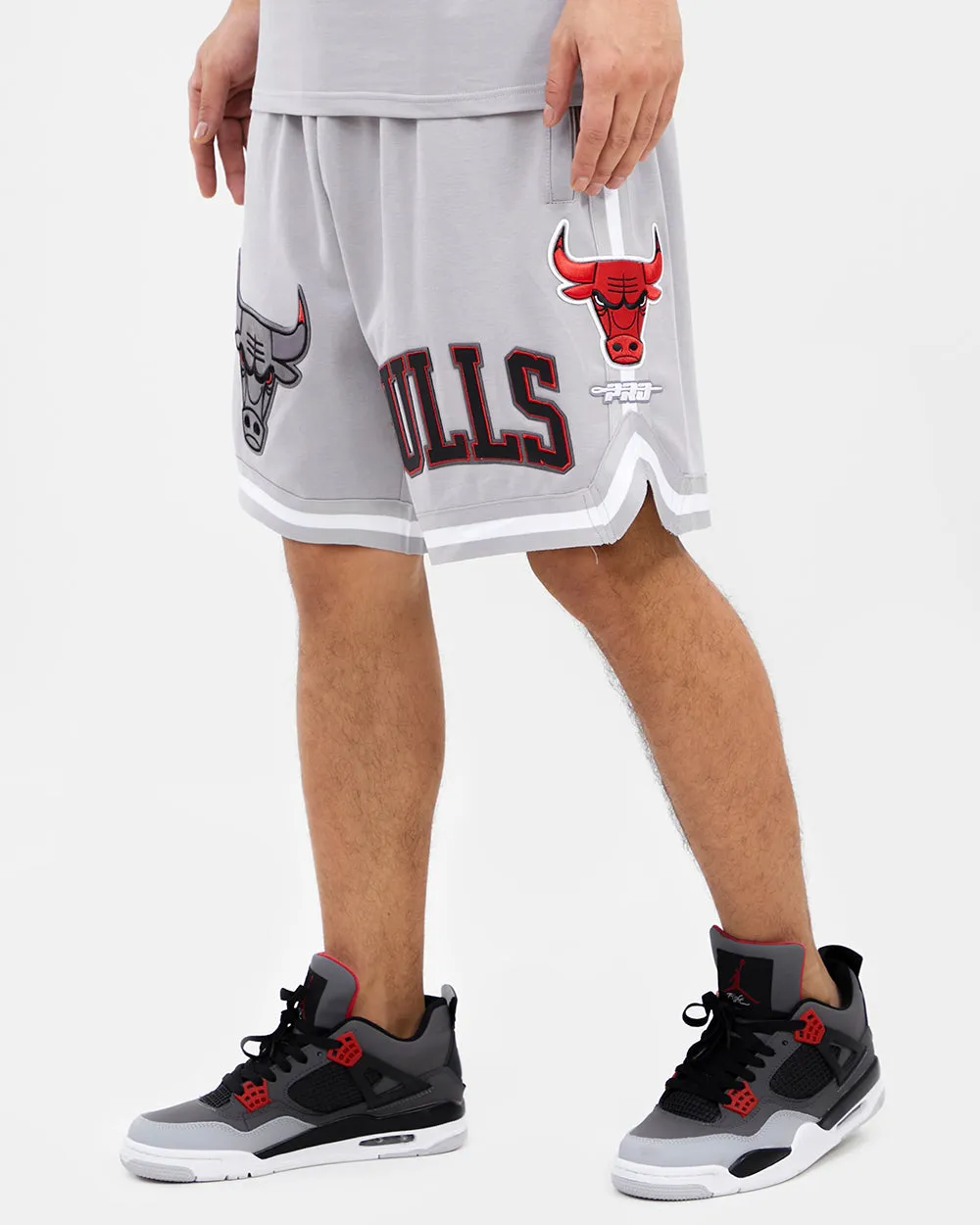 CHICAGO BULLS INFRARED CAPSULE DK SHORT - FC (GRAY)