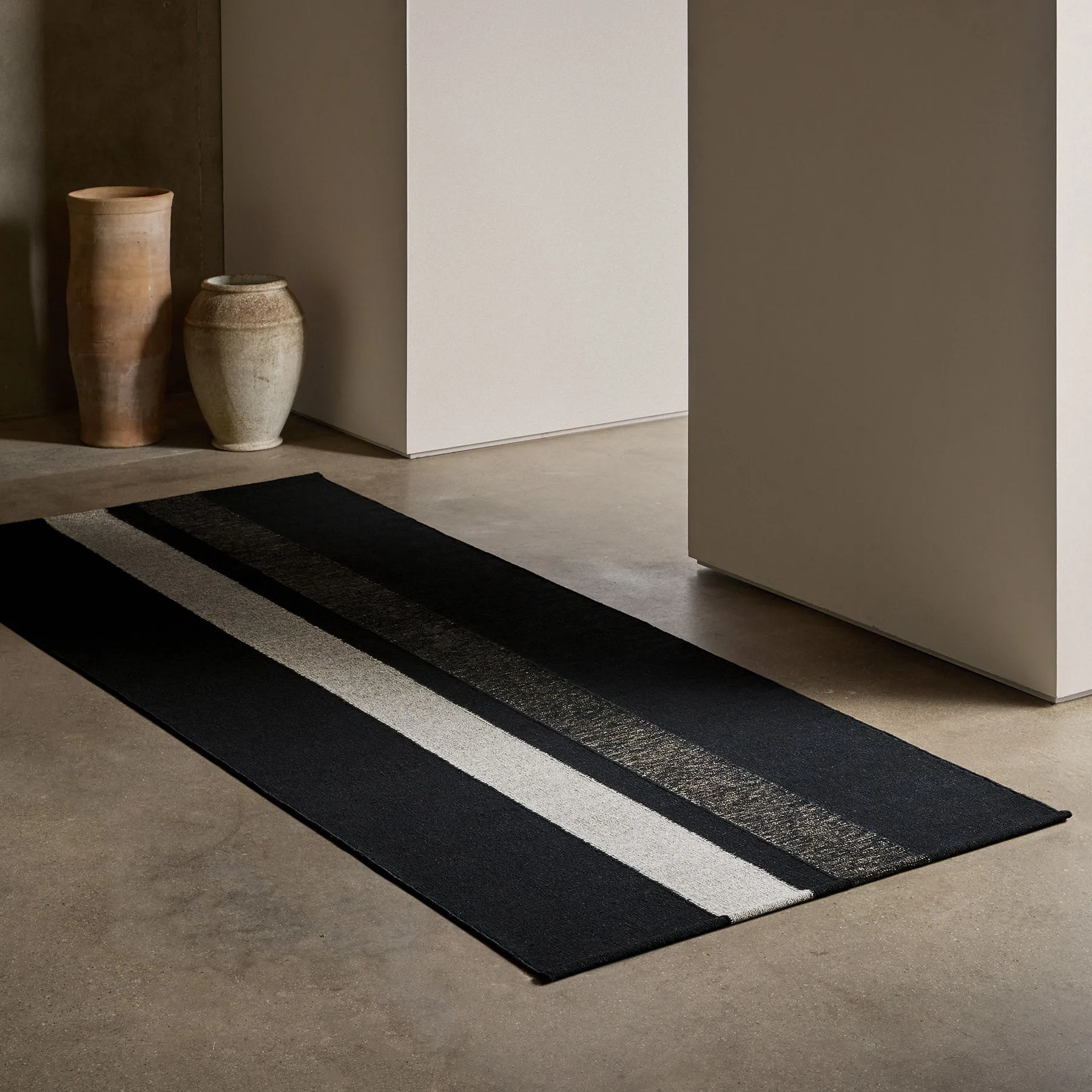 Double Stripe Runner - Black/Black Marle/Pearl Grey