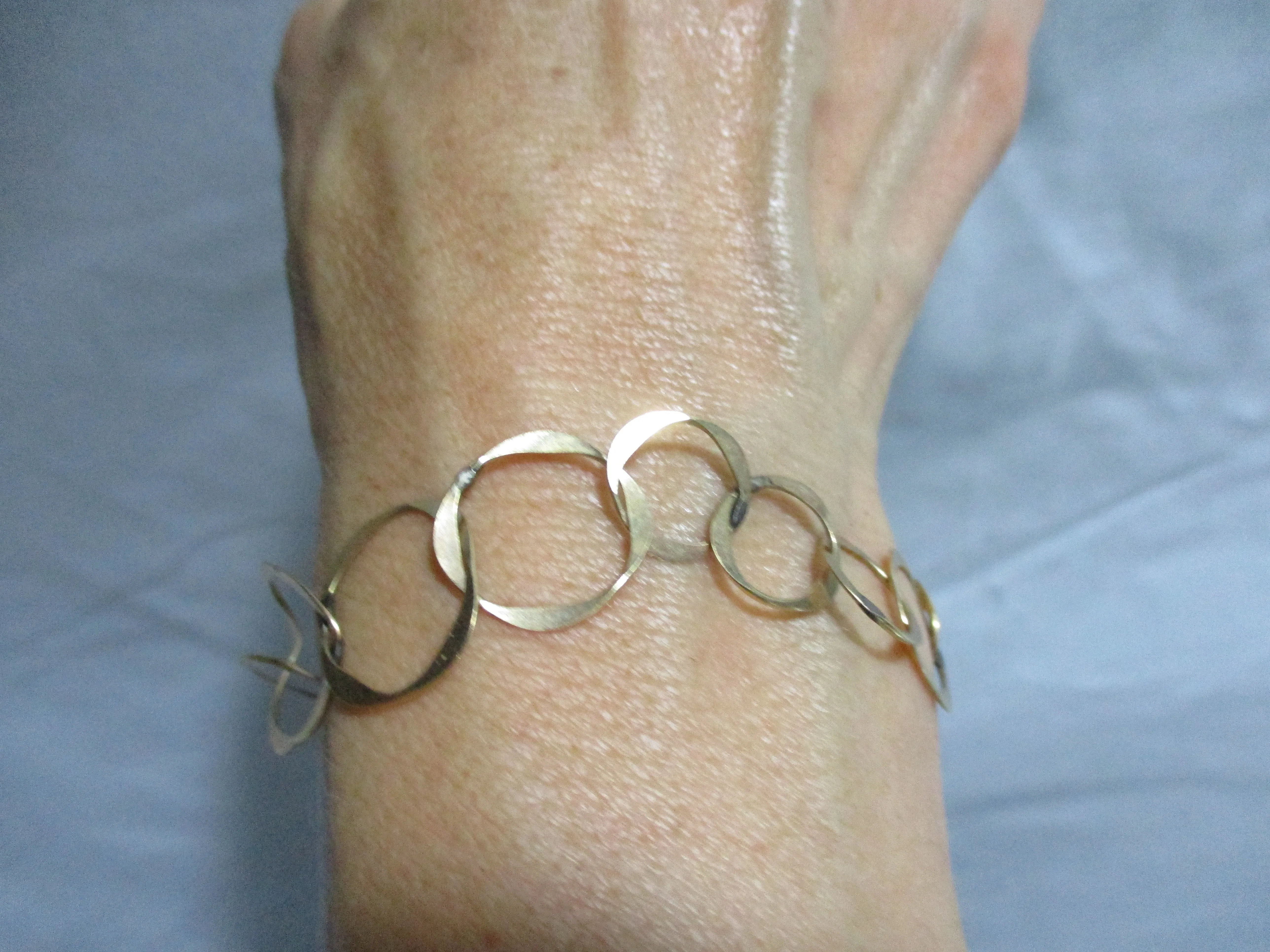 Hammered Arts & Crafts Style Hoop Loop BRACELET Jewelry Boho Goldtone Hippie