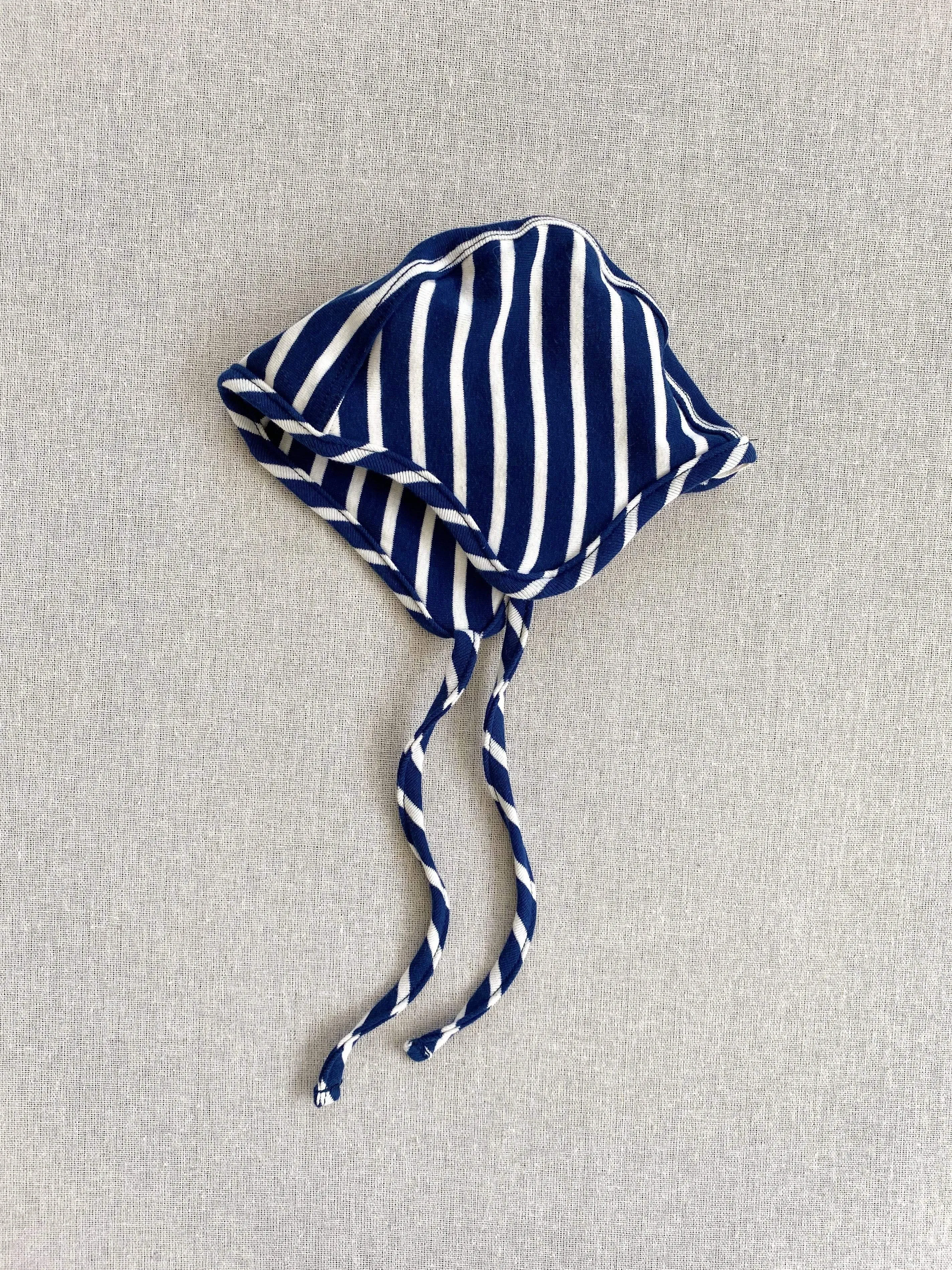 organic cotton bonnet - blue/natural stripe