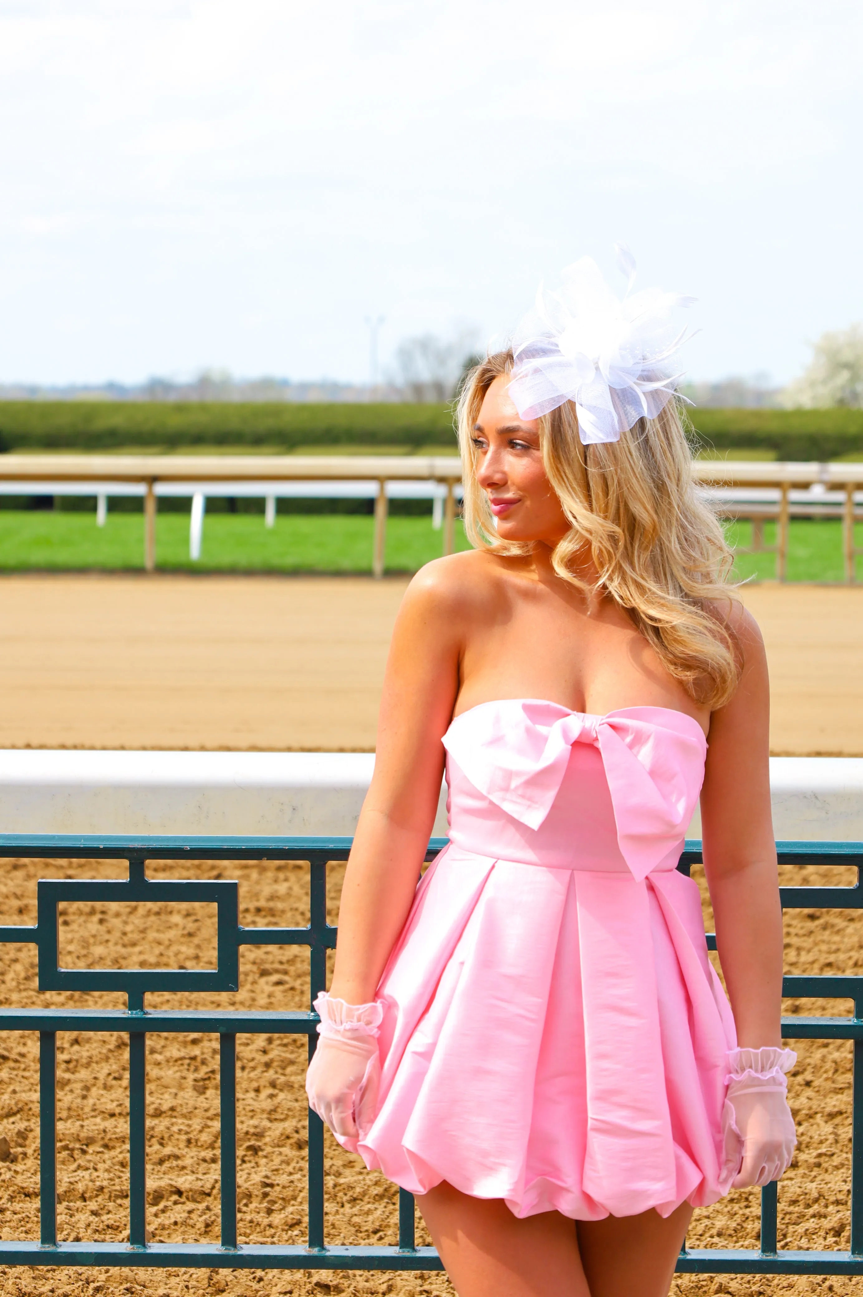 PINK STRAPLESS BOW DRESS