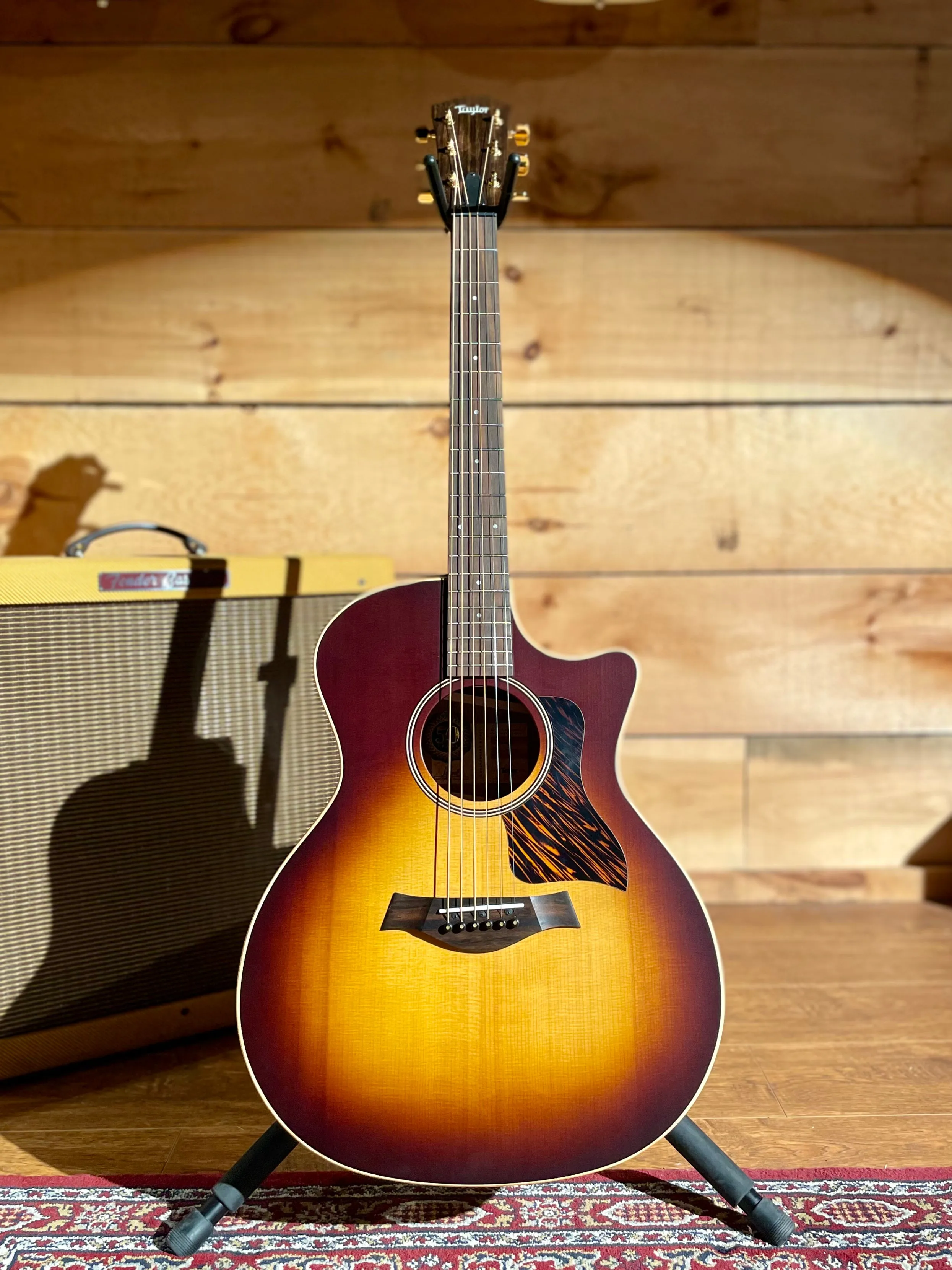 Taylor 50th Anniversary AD14ce-SB LTD, Tobacco Sunburst