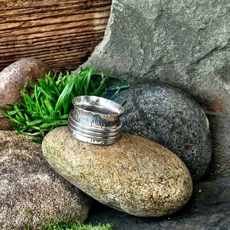 Unisex, sterling silver, heavy, triple, spinner ring. UK size V