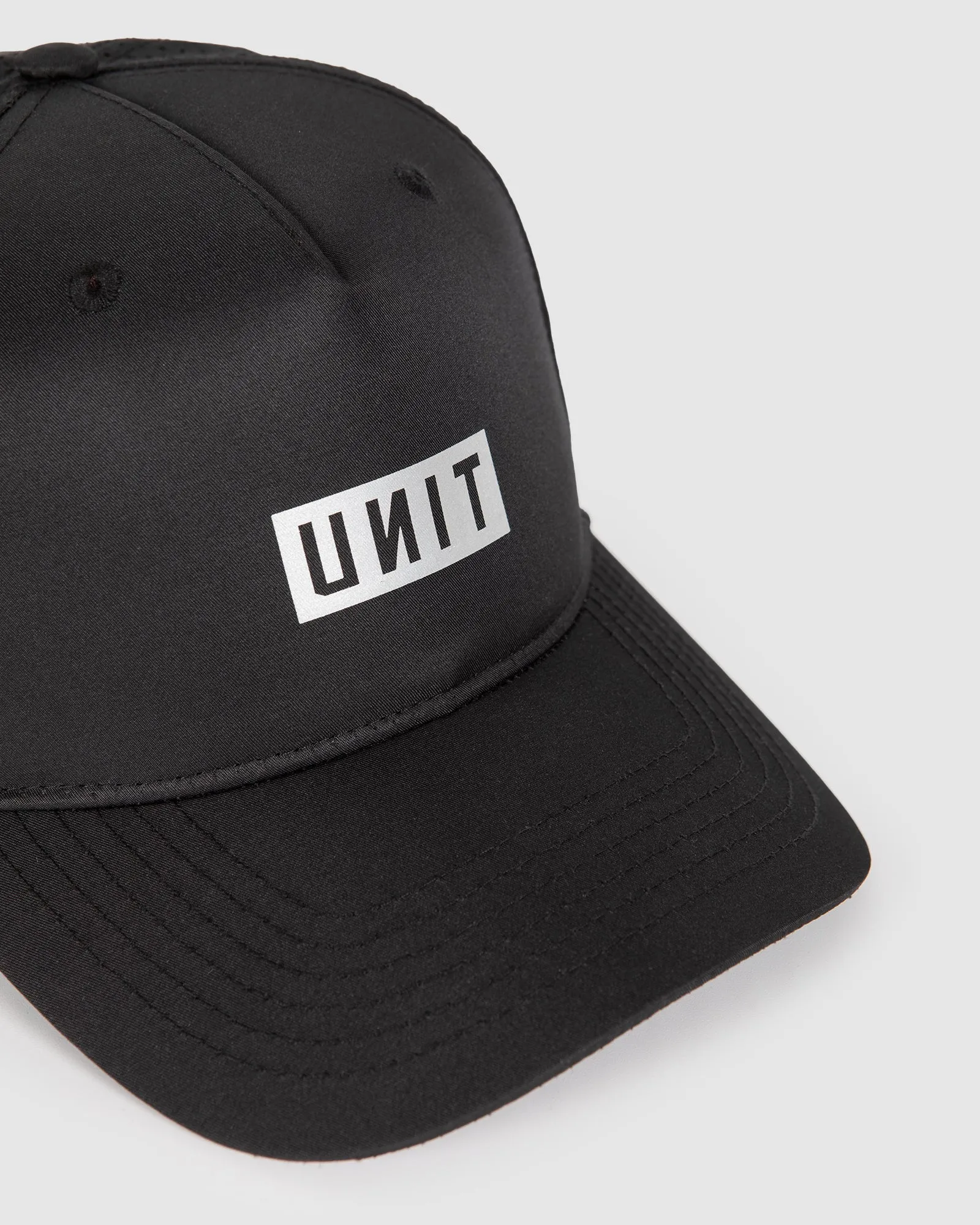 UNIT Mens Impact Trucker Cap